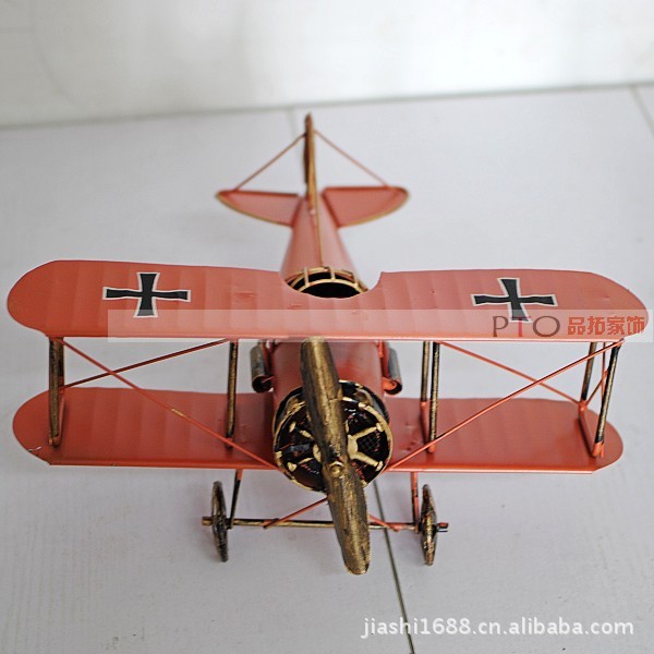 复古怀旧飞机模型 一战战斗机模型摆件 铁制品
