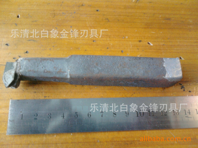 焊接车刀厂家出售 钻石牌车刀 仪表刀 YT5 C304焊接合金车刀