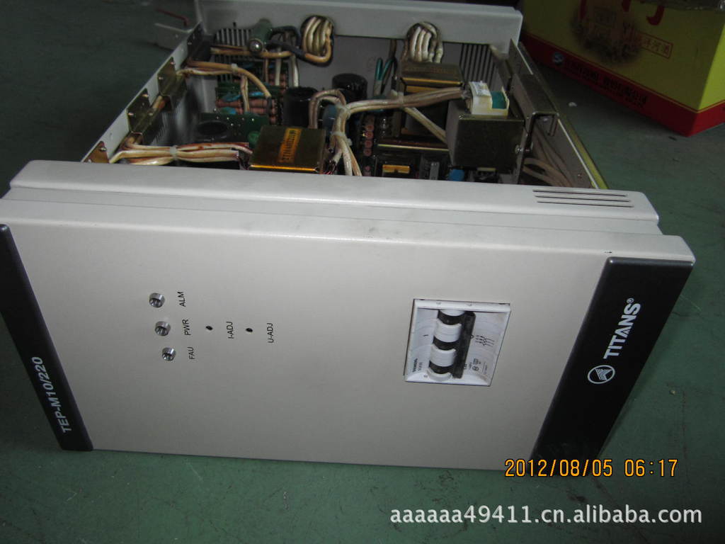维修变电所直流屏充电模块TEP-M10\/220并长