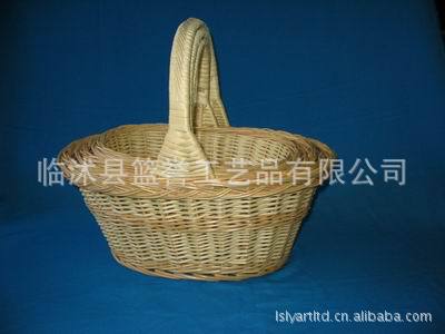 批发采购植物工艺品-柳编提篮批发采购-植物工