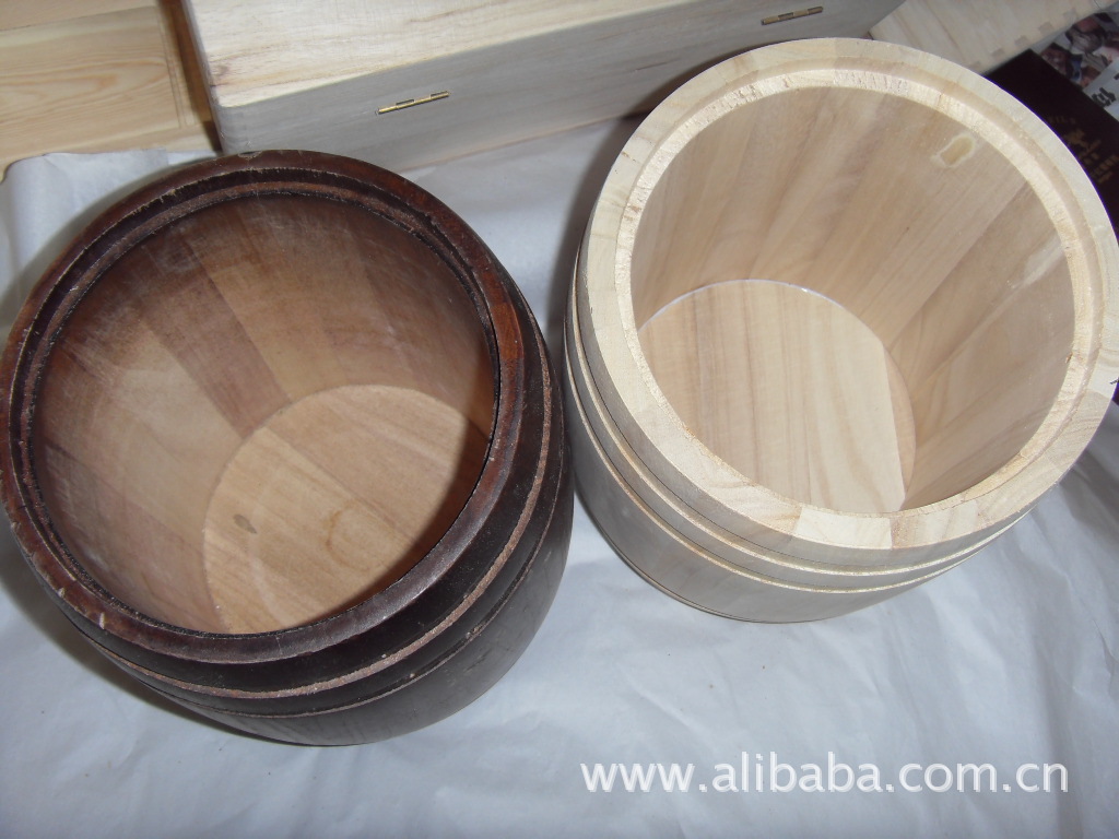 供应各种型号尺寸的木质酒架,木制红酒架图片