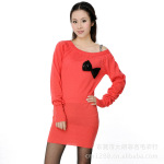 靓丽春装时尚圆领可爱淑女长袖长款女式针织衫毛衣库存毛衣批发