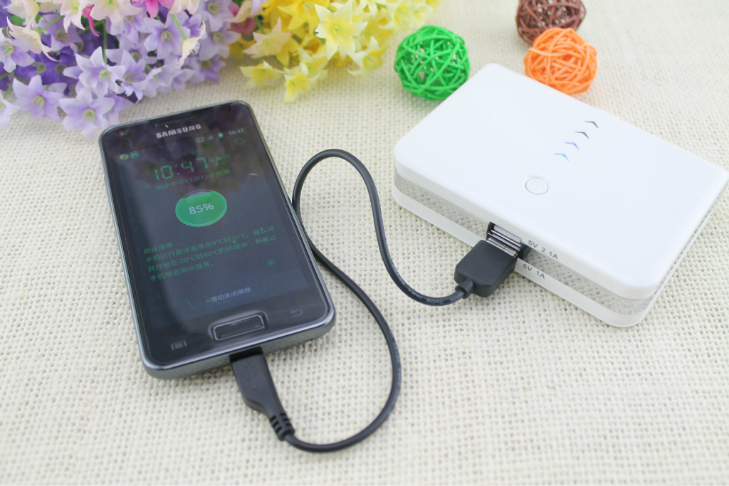 【移动电源商物型11200MAH手机备用电池苹果