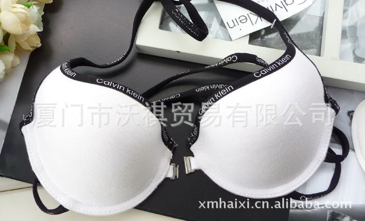 【CK前扣 挂脖 光面 纯色 外贸<em>文胸</em>内衣<em>批发</em>Y4