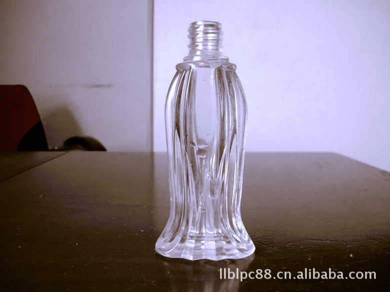 玻璃包装容器-生产厂家供应20ml香水瓶玻璃瓶