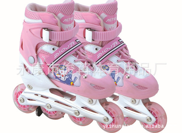 【2013新款】厂家低价直销新款单排溜冰鞋 溜
