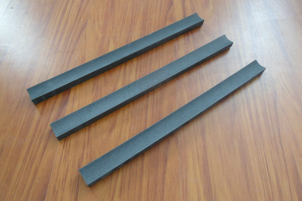 半导体硅片切割石墨垫条(高纯石墨) 图片