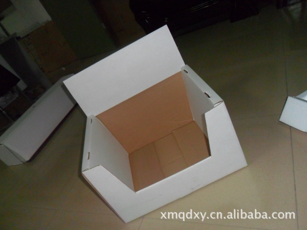 白色展示盒 白色异形纸箱 异形纸盒 包装 纸箱 厦门纸箱图片_1