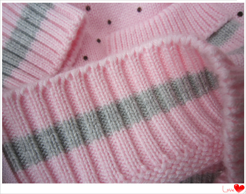 2012小熊图案2口袋儿童全棉<em>拉链开衫毛衣</em>批发