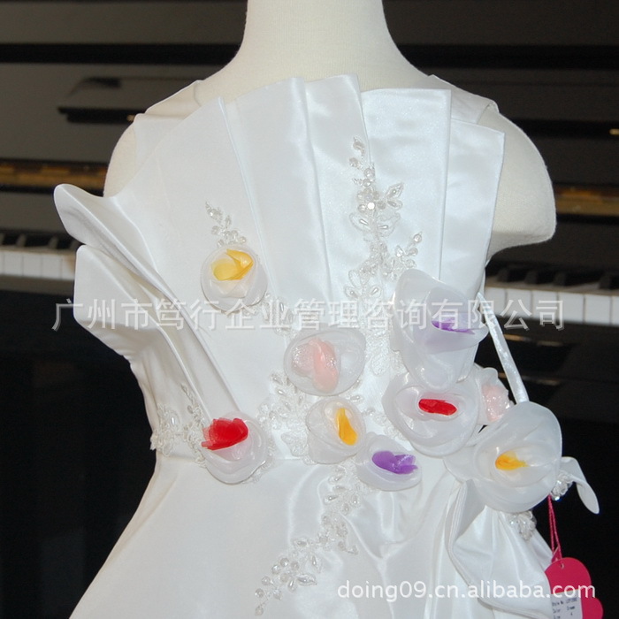 儿童公主裙欧版花朵礼服裙 童装白色花童婚纱裙女童主持服装12062