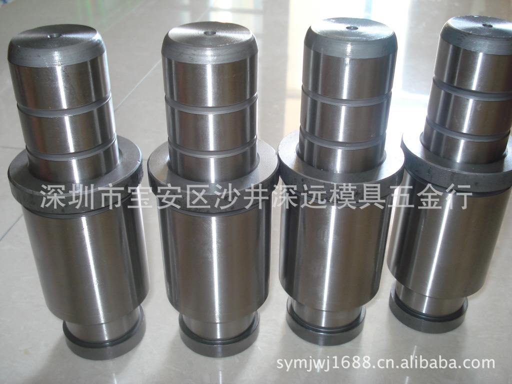供应:导柱塑胶模具标准件