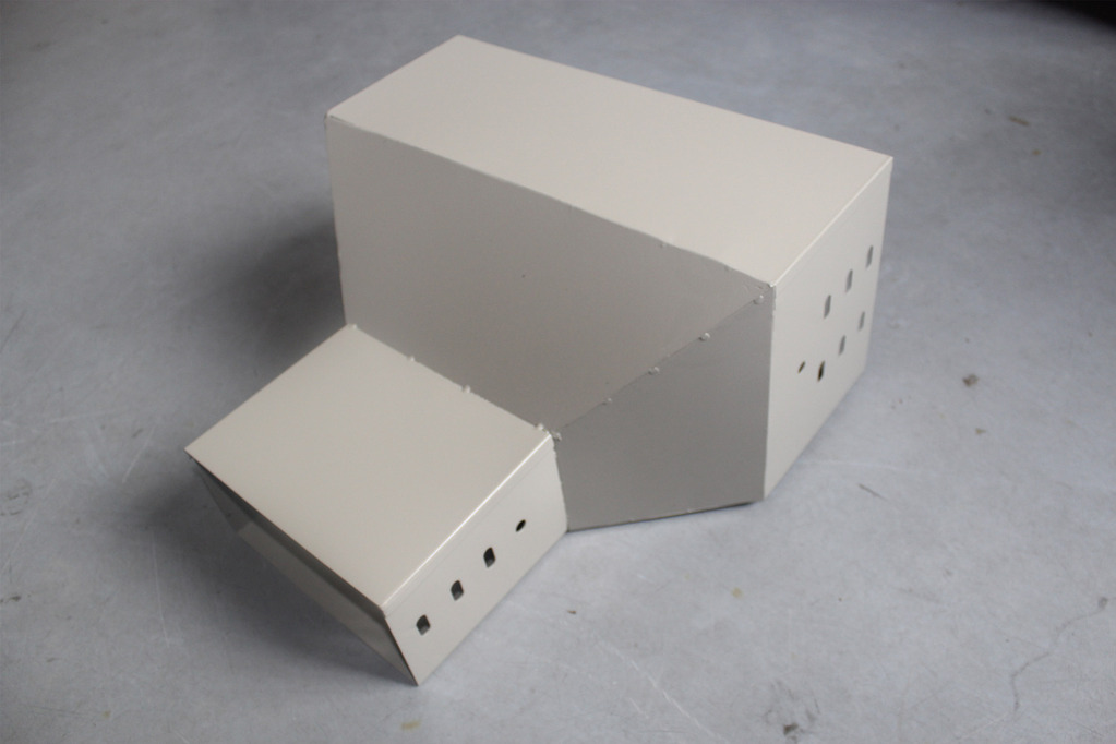 桥架-专业供应槽式桥架槽式弯头变径直通(图)-