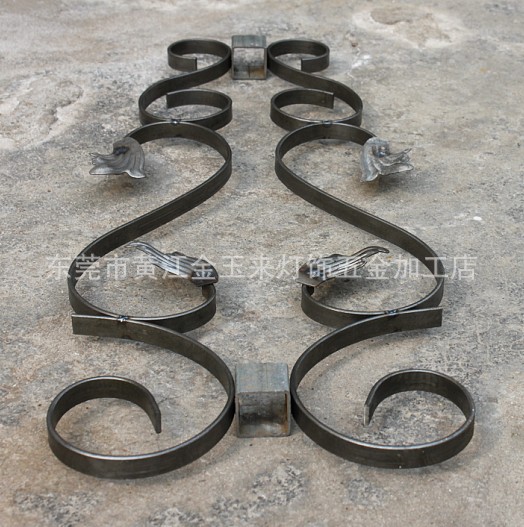 【扁铁弯花、铁管焊接、铁线成形、铁线工艺品