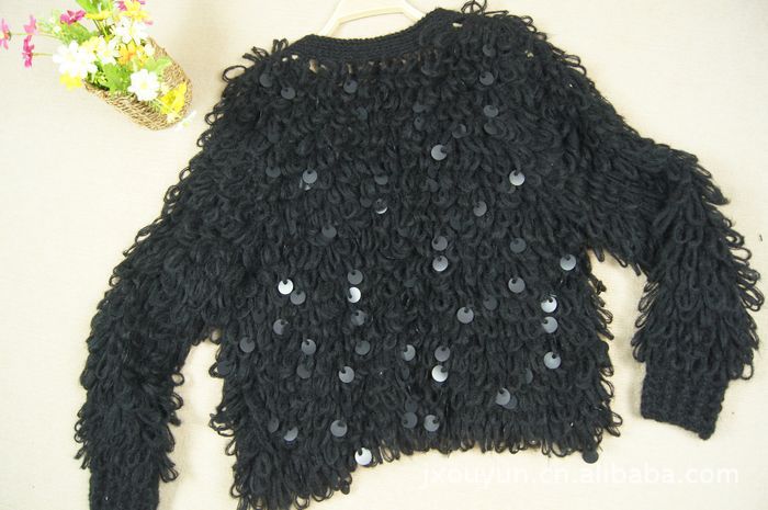 2012秋装新款韩版时尚<em>亮片</em>圈圈毛<em>宽松毛衣</em>尹