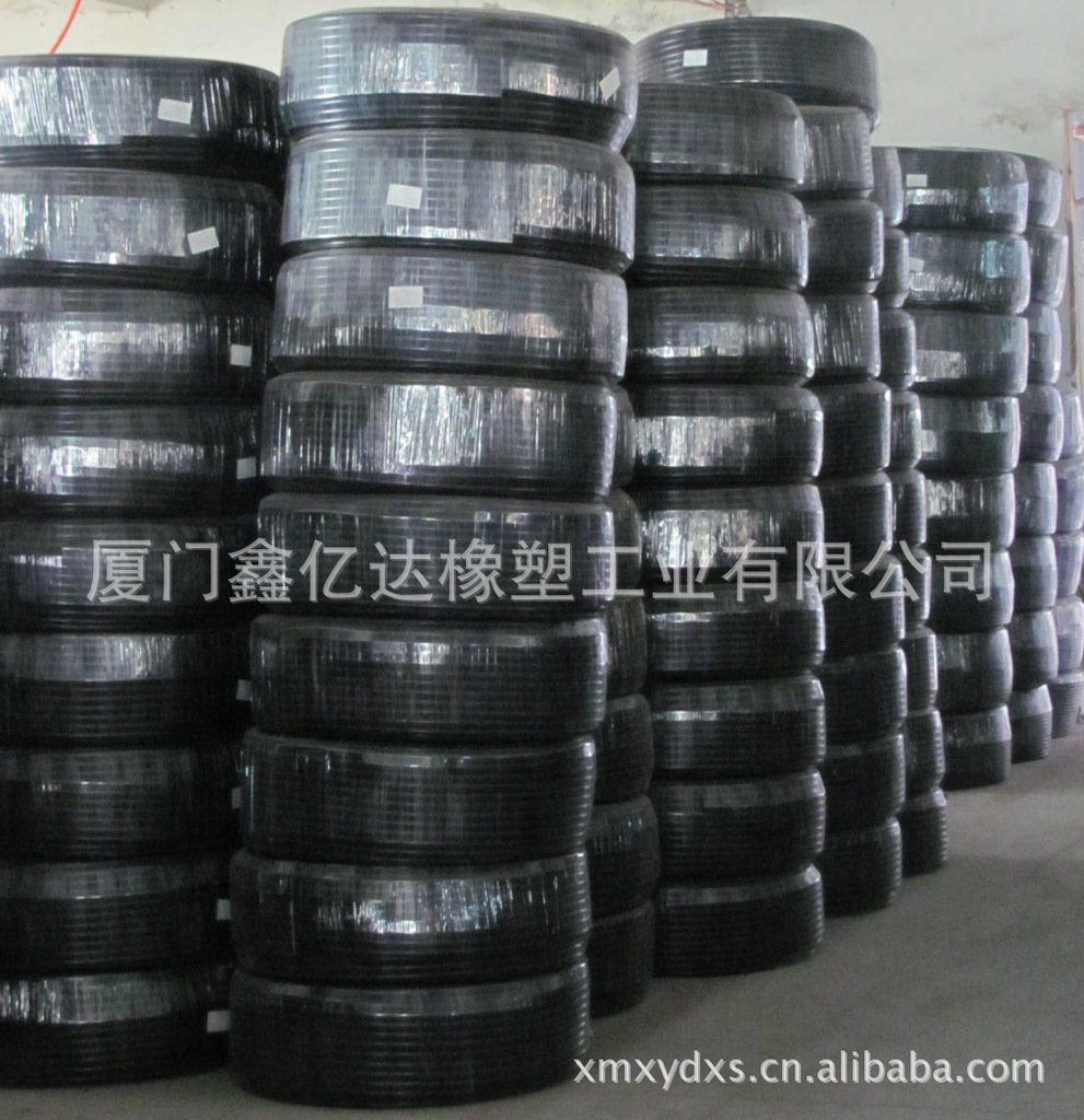 农业灌溉用 PE 滴灌喷灌管 草莓地 蔬菜地专用3