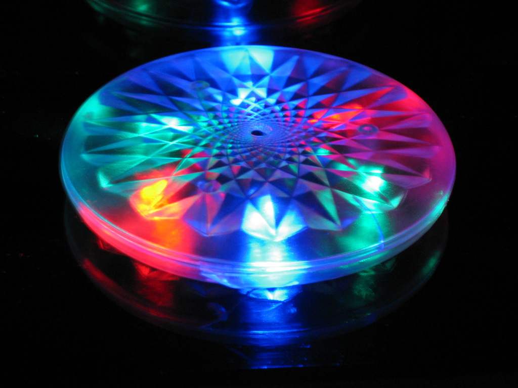 【夜场酒吧用七彩跑马灯LED发光酒座】