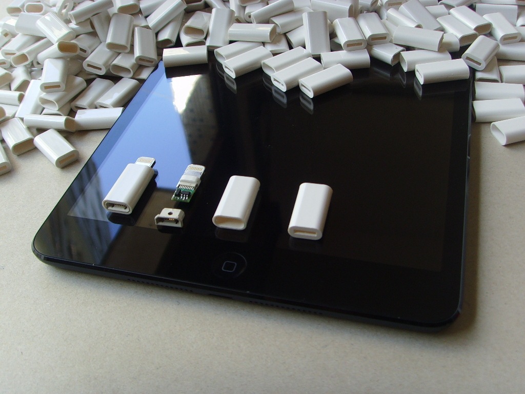 蘋果5轉接頭-MICRO轉IPHONE5外殼-1