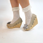 2012 春夏新款 镂空女袜 袜子 日系复古棉袜 中长袜 蕾丝中筒袜