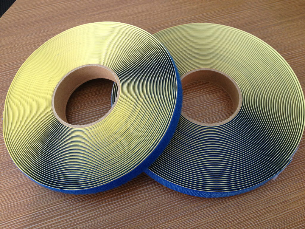 浙江速合新材请求防掉落粘扣带复合设备及其使用方法专利确保复合时粘连强度和均匀性进步