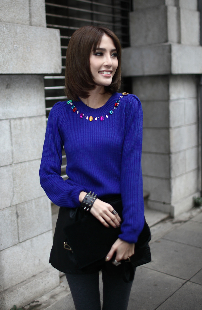 新款秋装小熊维尼<em>高领</em>卡通<em>全羊毛毛衣</em>长袖学生