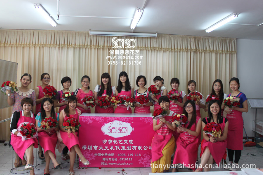 【开花店找莎莎花艺培训 各类花艺培训课程 马