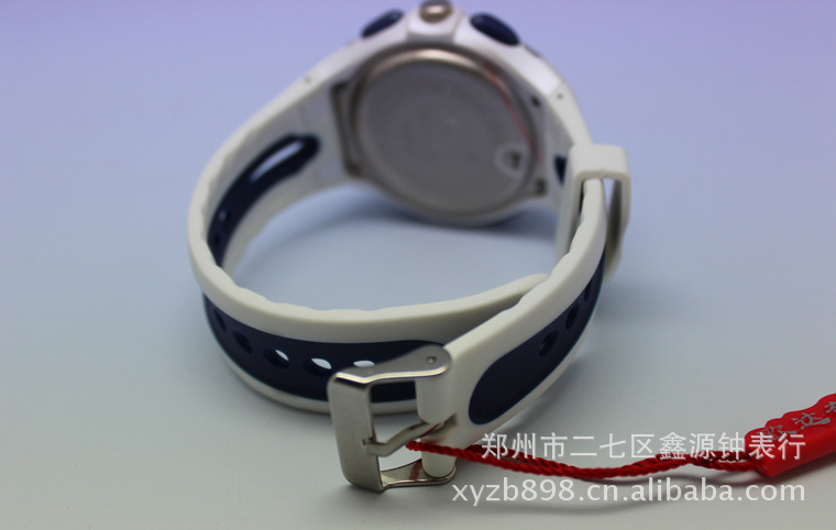 O.TAGE欧达奇 双显多功能运动电子表 50米防