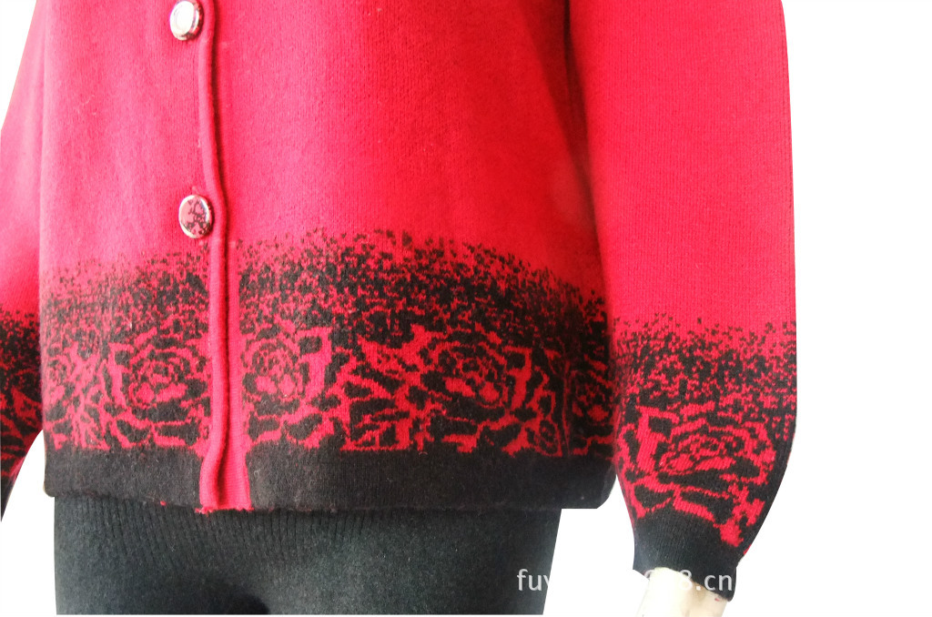 【<em>女式唐装毛衣</em>中老年女<em>开衫</em>羊毛衫秋冬新款妈