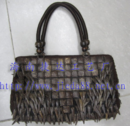 【厂家供应<em>海南</em>椰壳包 小额批<em>海南</em>特产椰壳女