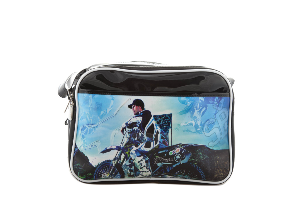 批发采购运动包-运动包,材质皮优,本厂生产各种