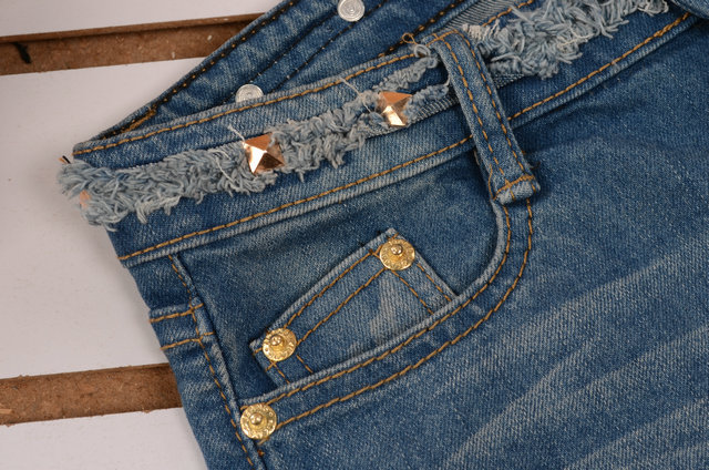 <em>2012</em> 新款春夏 女款<em>牛仔短裤</em>女 韩版潮 字母刺