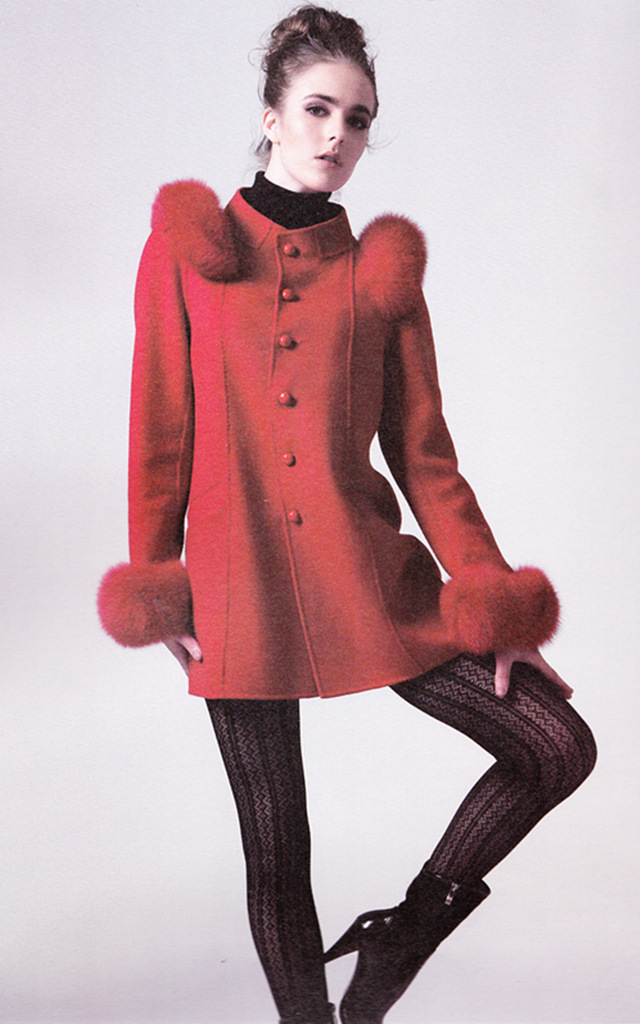 <em>杭州高档女装</em>品牌梵妮天汇2011年纯冬装库存