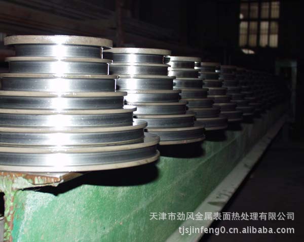 2010110914400129721