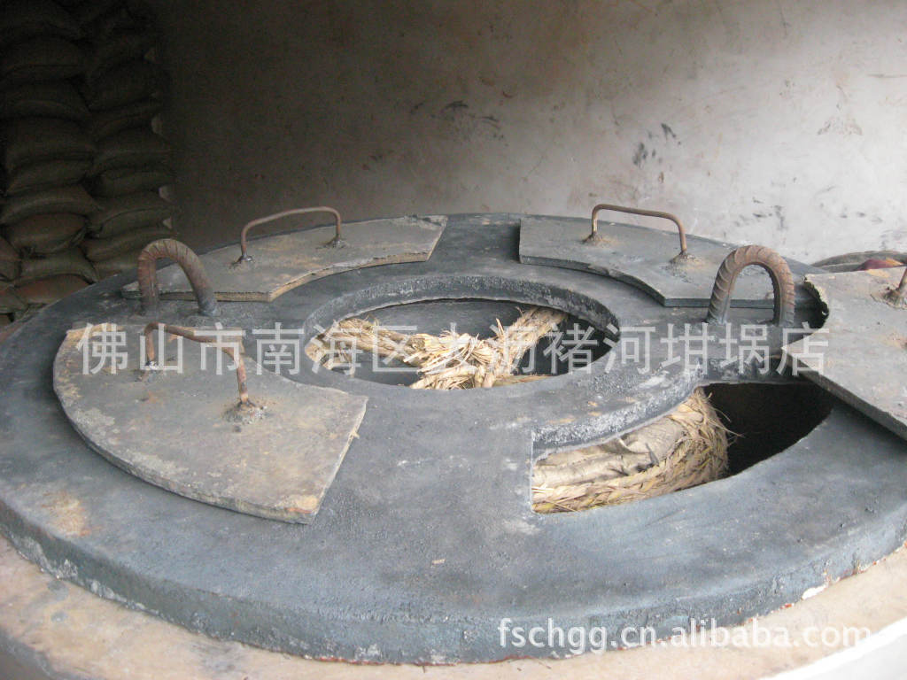 压铸熔炉 碳精熔炉 焦炭炉 压铸机边熔铝炉