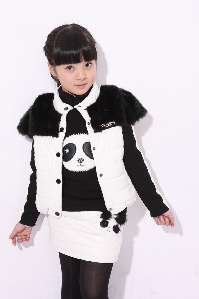 年款开春新款女童<em>套装棉衣</em>外套打底衫<em>短裤</em>三件