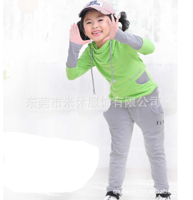 日韩童装一站式批发 眯咻兔代销网。 图片