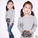 2012春装韩版新款可爱童装/女童抓绒套头卫衣芭比图案灰色A1136