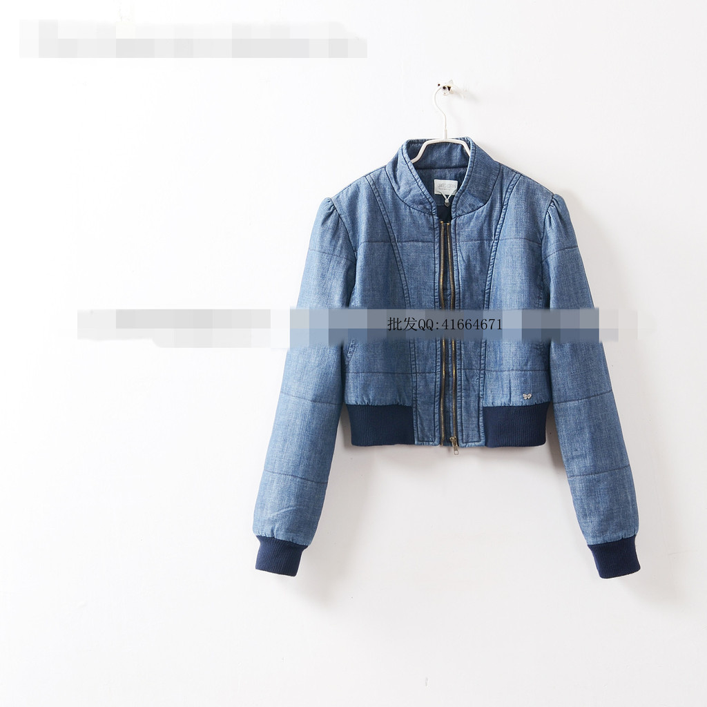 <em>杭州休闲女装</em>品牌山水雨稞冬装按配份出货 72