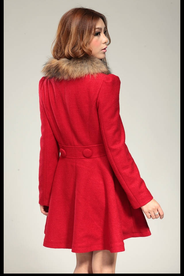 2012秋冬新款韩版女装 修身带貉子毛领 羊绒毛