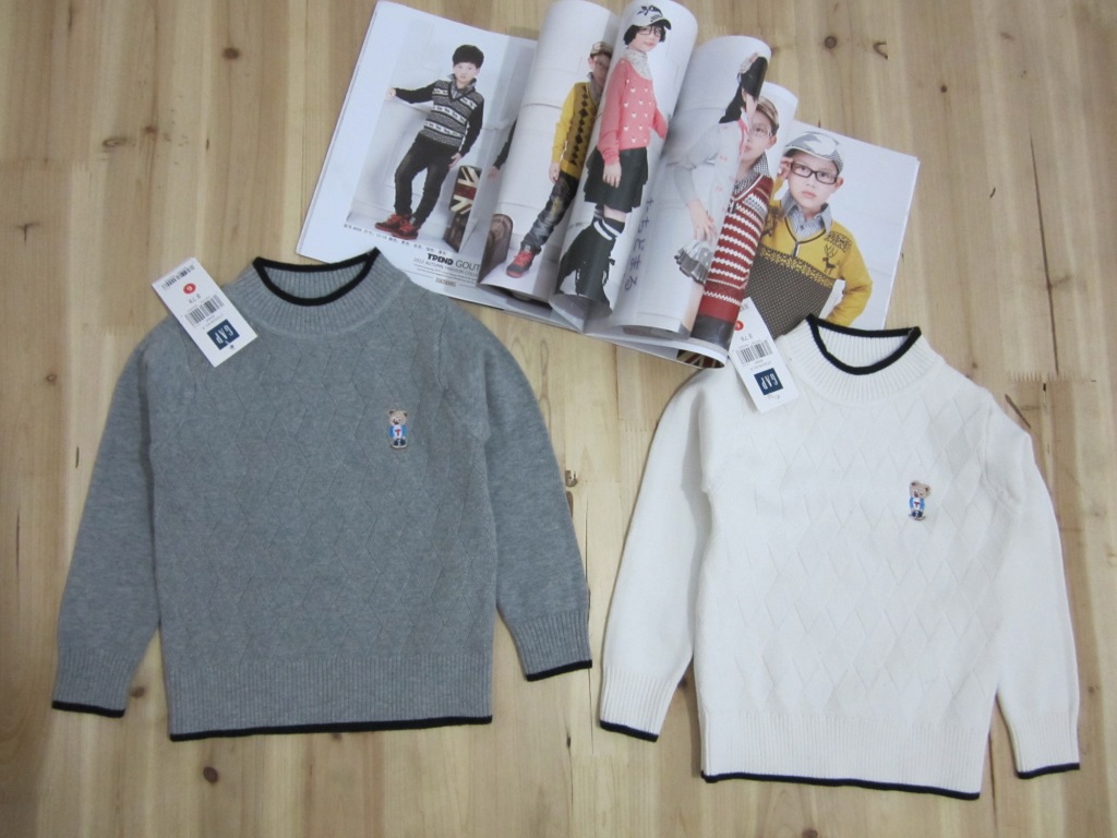 卡贝树<em>毛衣</em> <em>宝宝毛衣</em>婴儿毛衣裙 纯手工<em>编织</em>羊