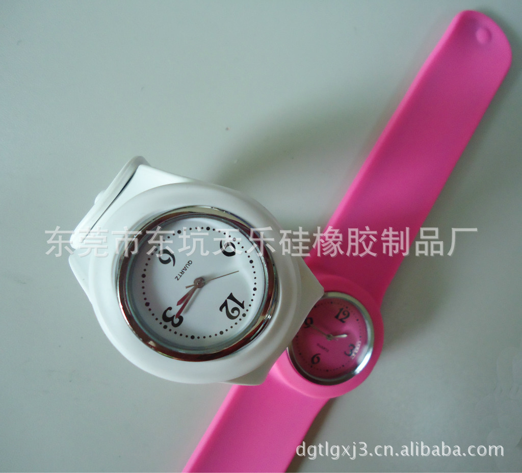 【东莞天乐硅胶厂供应拍拍手表 儿童硅胶手表