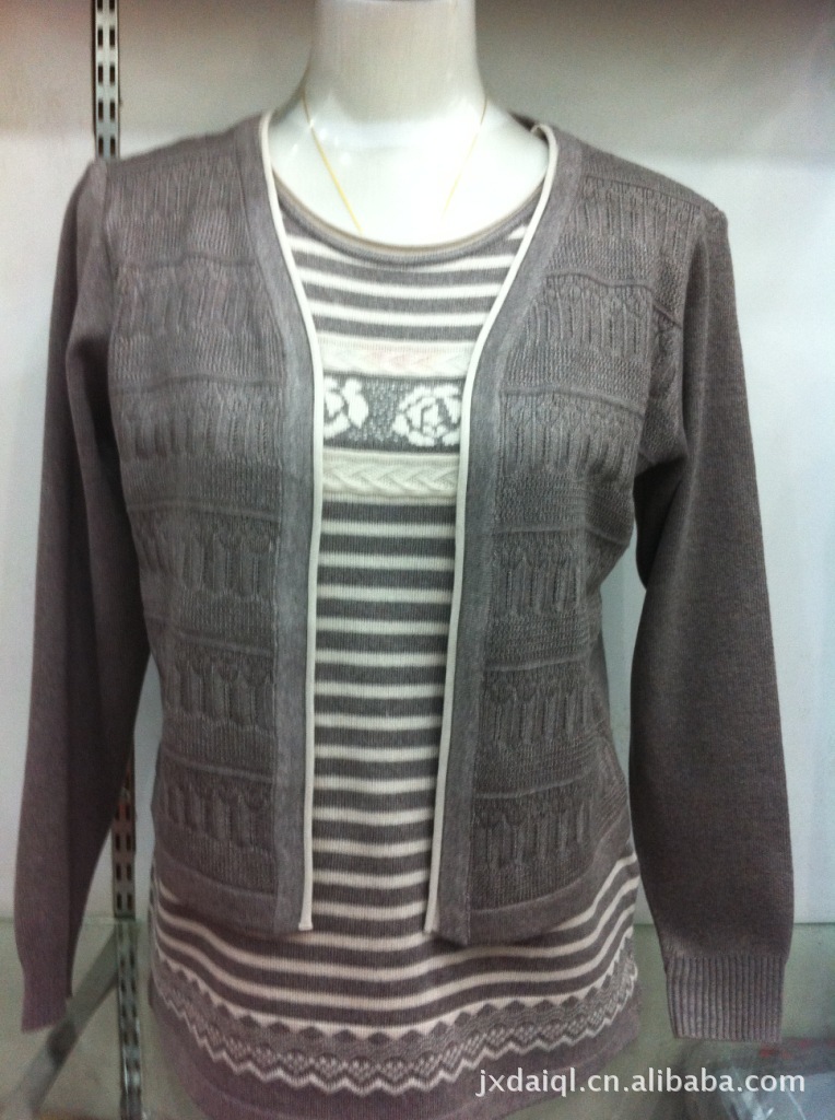中老年服装 <em>秋季</em>中老年服装开衫毛衣 <em>衣开衫秋</em>