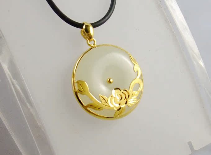 伟德国际好物齐刷刷丨翠大祥超值翡翠大福袋