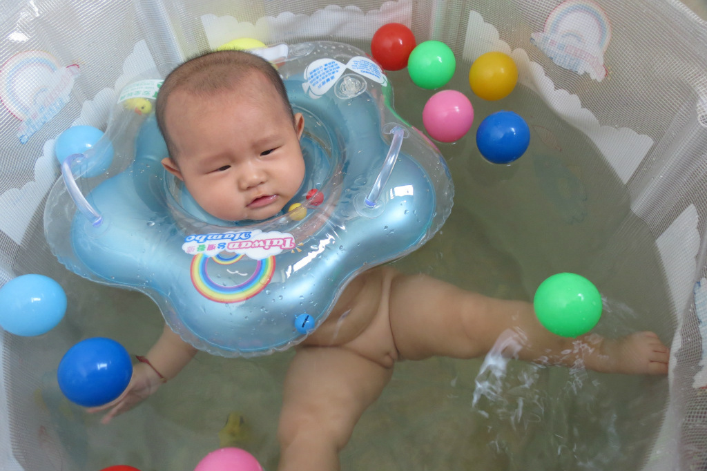 台湾曼波婴儿脖圈宝宝游泳圈戏水圈游泳馆专用
