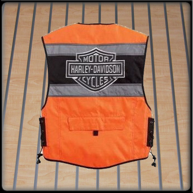 批发采购<em>男式马甲</em>-<em>厂家</em>低价供应修身哈雷<em>皮马</em>