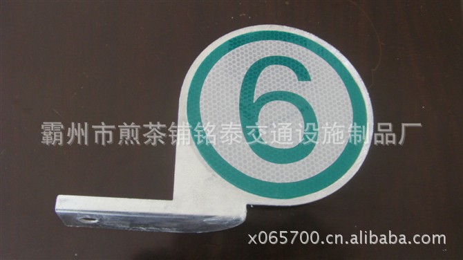 CA102NQW