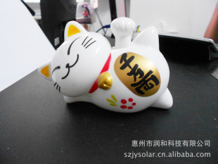卧式招财猫，招手猫，太阳能公仔，汽车摆件