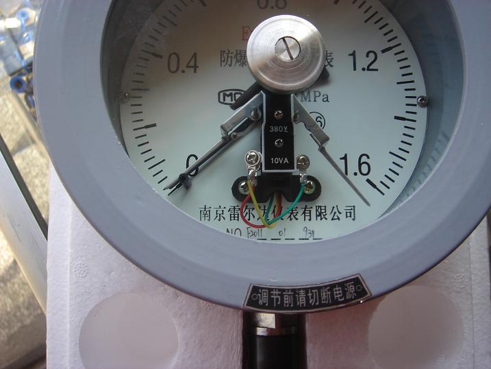 压力表-供应防爆电接点压力表YTX-160-B,0-1.