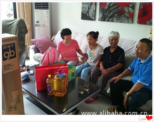 【图】堰桥区近邻互助委员会开展邻里互访活动