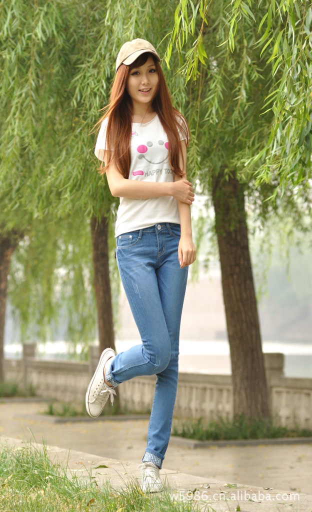 韩版2012潮<em>夏季</em>女装浅蓝色弹力休闲<em>牛仔裤</em> 大