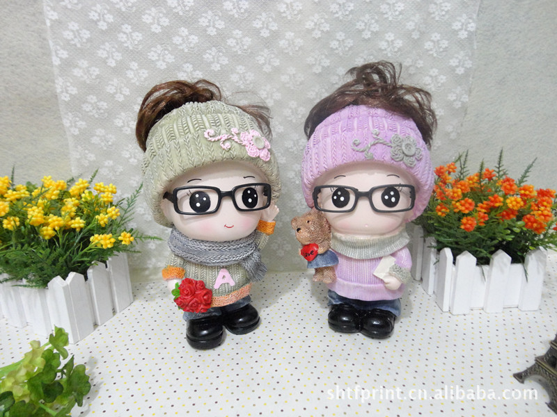 新款 树脂 抱熊眼镜<em>女孩</em> 存钱罐 储蓄罐 <em>精品店</em>